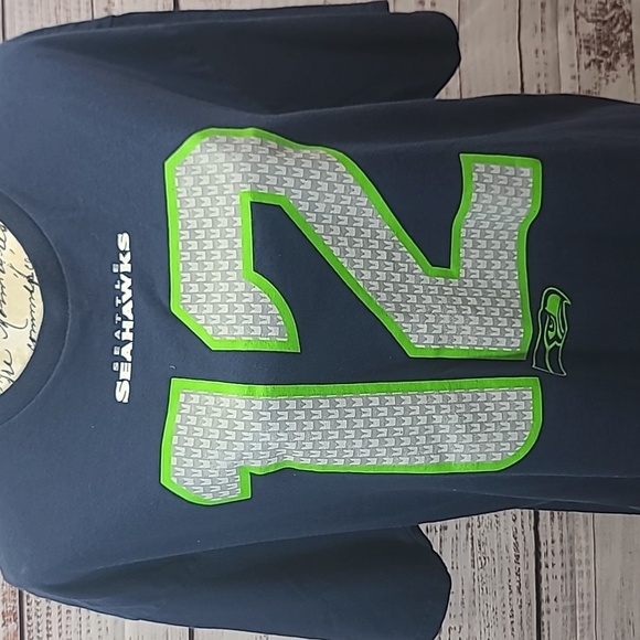 Majestic Seattle Seahawks fan 12 t-shirt - Picture 3 of 7